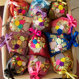 El Emeği Brezilya Nakışı işlemeli Küçük Keseler